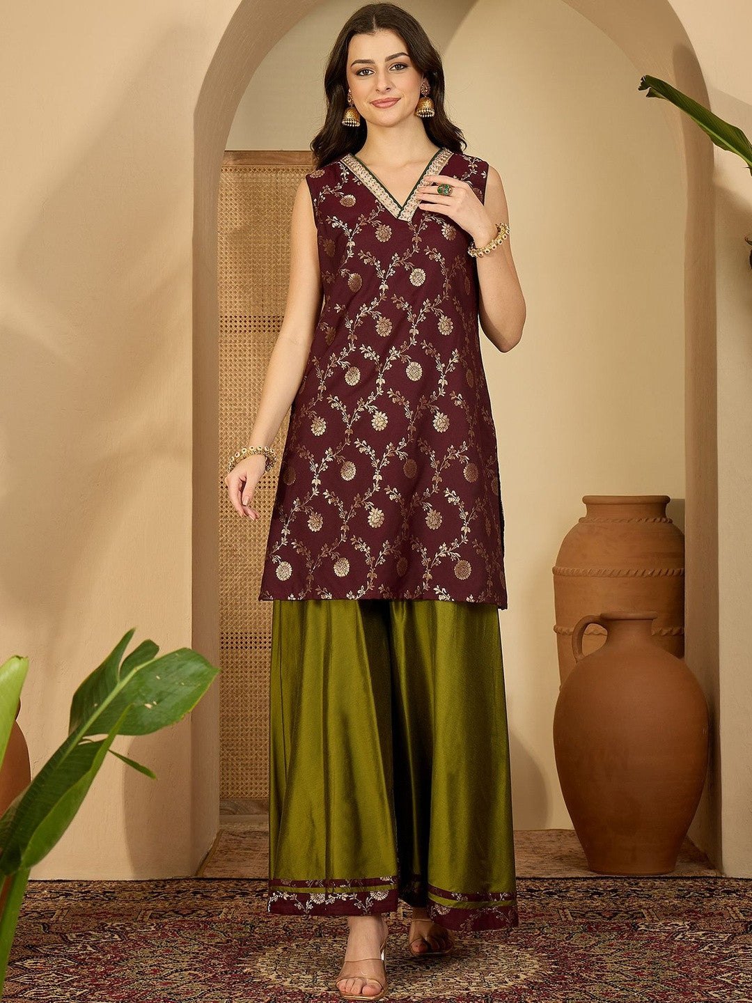 Floral Woven Design Winter Pashmina V-Neck Zari Work Kurta With Palazzo & Dupatta