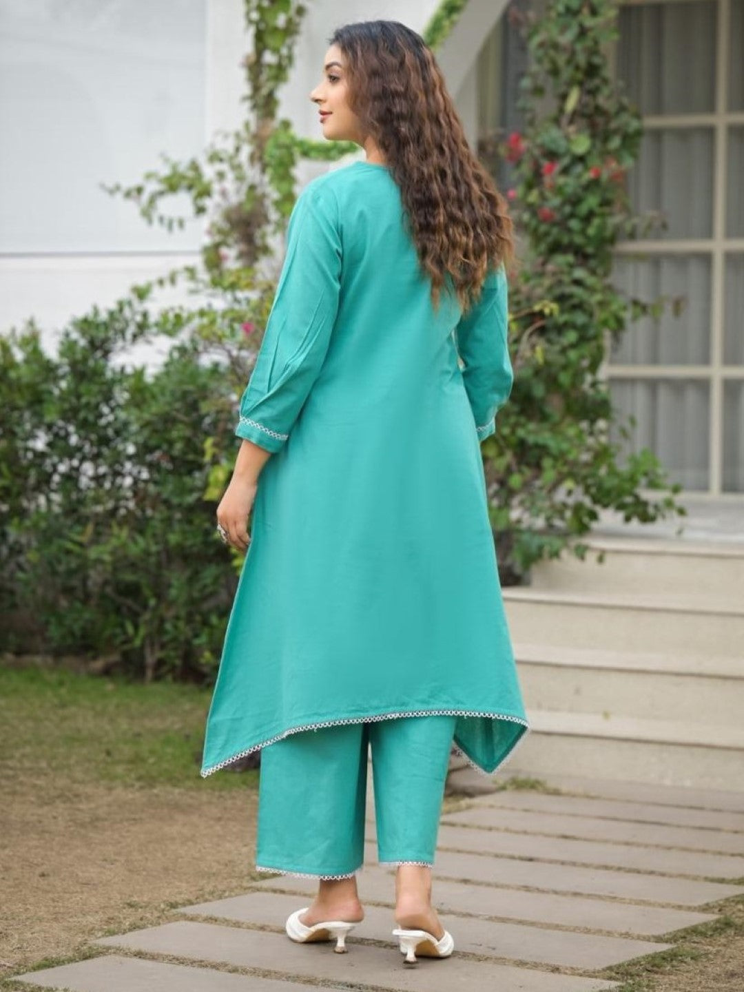 Bhakti Hibis Embroidery Co-ord Set