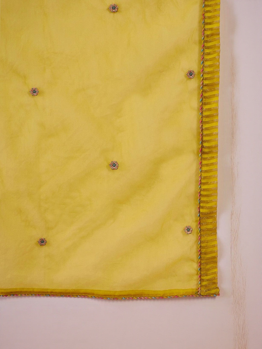 Women Floral Embroidered Regular Sequinned Kurta with Trousers & With Dupatta