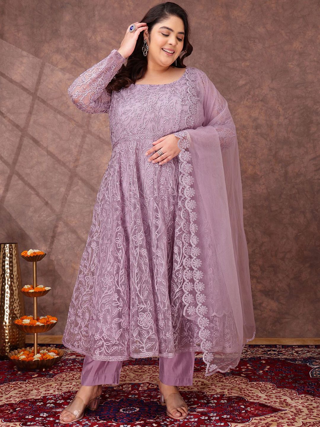 Dhiyona IN Women Floral Embroidered Empire Thread Work Kurta with Trousers & Dupatta