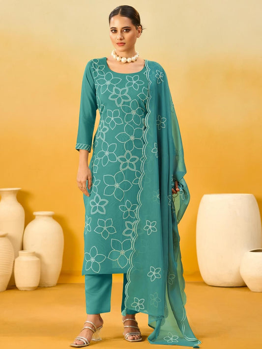 Dhiyona KL Women Teal Silk Blend Kurta Sets