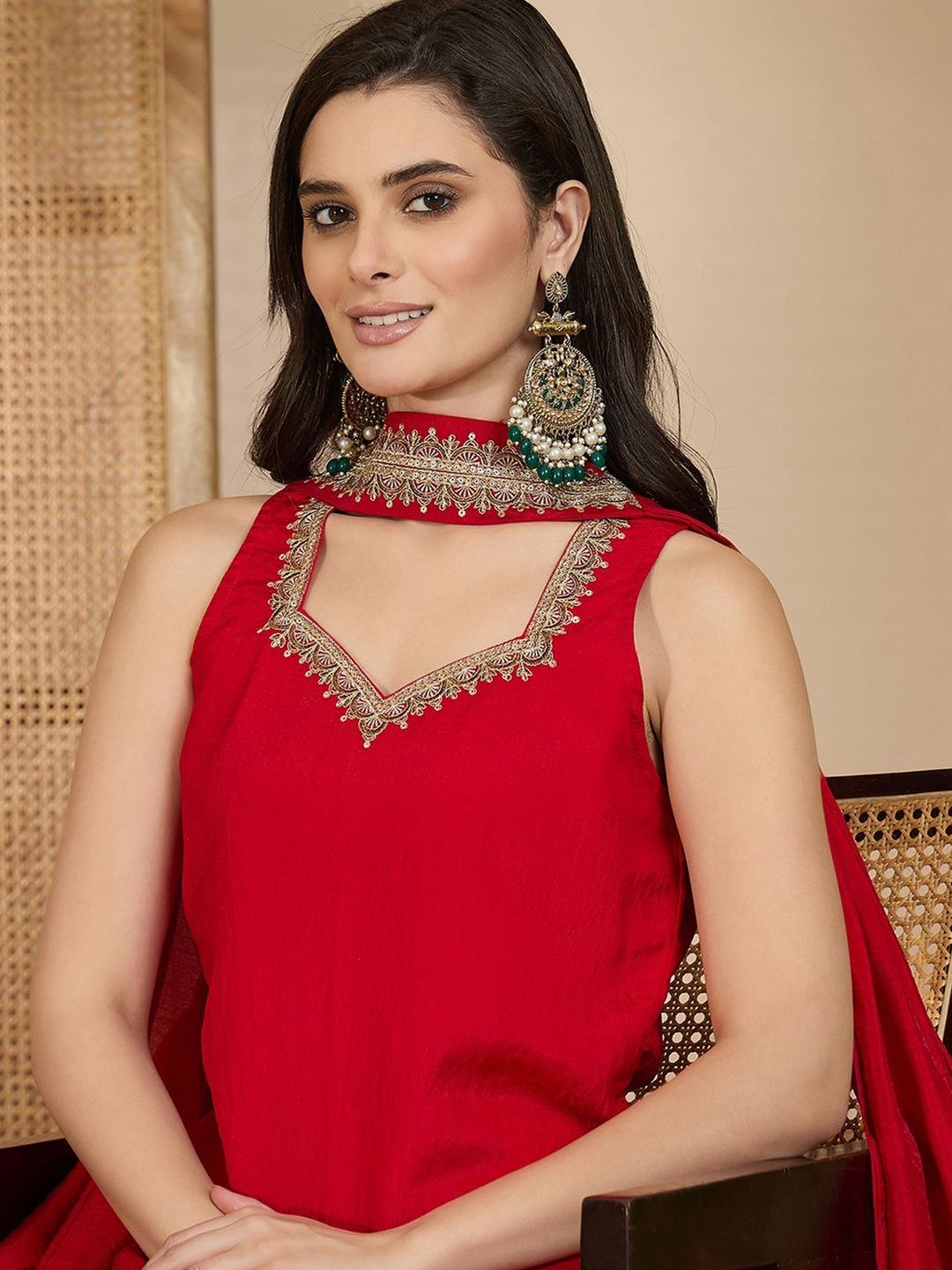 Dhiyona SN Embroidered V-Neck Kurta Palazzos & Dupatta