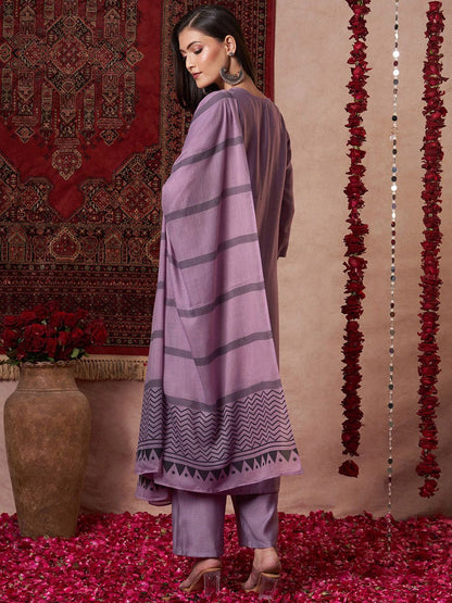 Dhiyona KL Women Regular Kurta with Palazzos & With Dupatta