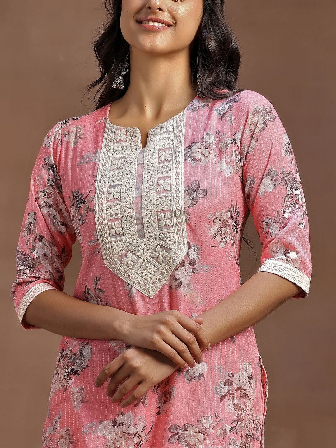 Women Floral Printed Regular Thread Work Kurta with Trousers & With Dupatta