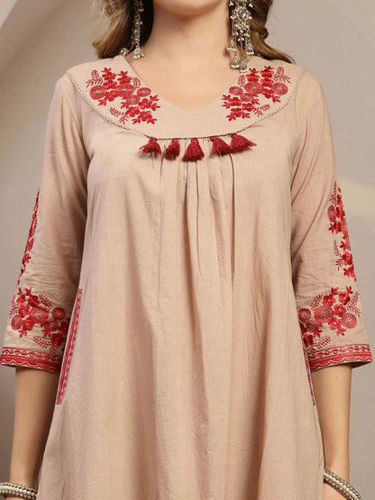 Women Embroidered Regular Sequinned Kurta with Palazzos & With Dupatta
