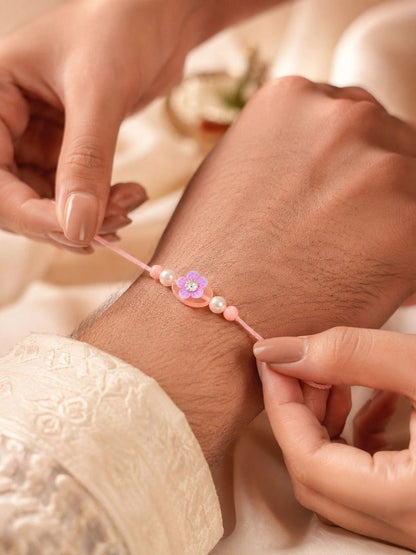Dhiyona Rakhi