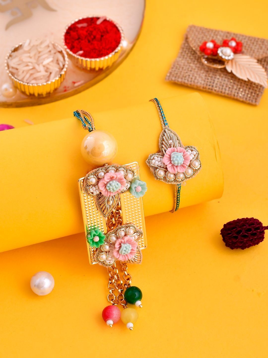 Dhiyona Rakhi