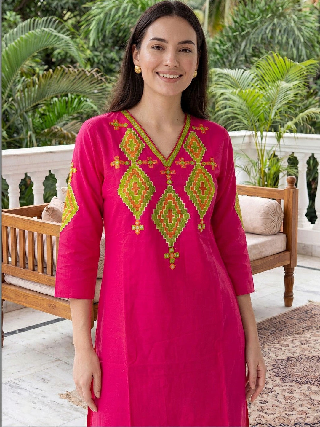 Women Ethnic Motifs Embroidered Regular Thread Work Pure Cotton Kurta with Trousers