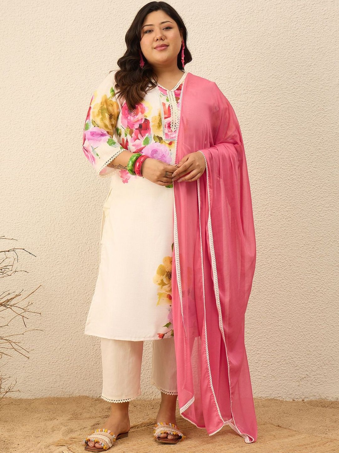 Dhiyona Women's Floral Printed Regular Kurta with Trousers & With Dupatta