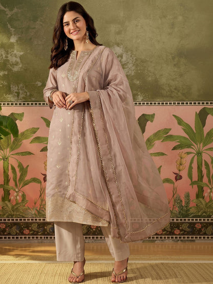 Embroidered Round Neck Kurta Sets