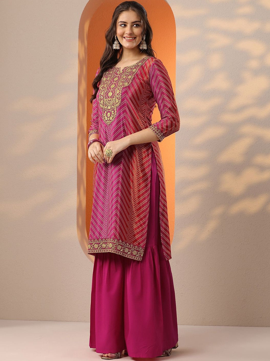 Women Regular Thread Work Kurta with Palazzos & With Dupatta