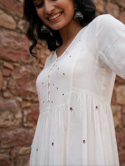 Embroidered V-Neck Kurta & Trousers