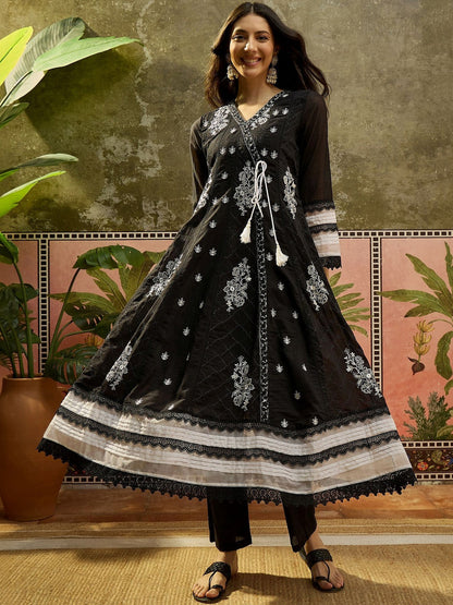 Embroidered Pure Cotton V-Neck Kurti & Trousers