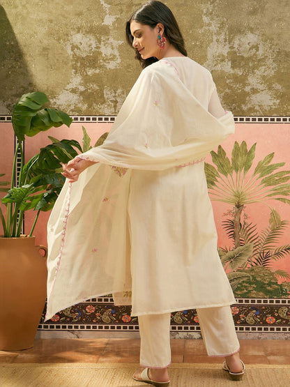Women Floral Embroidered Regular Thread Work Pure Cotton Kurta with Trousers & With Dupatta