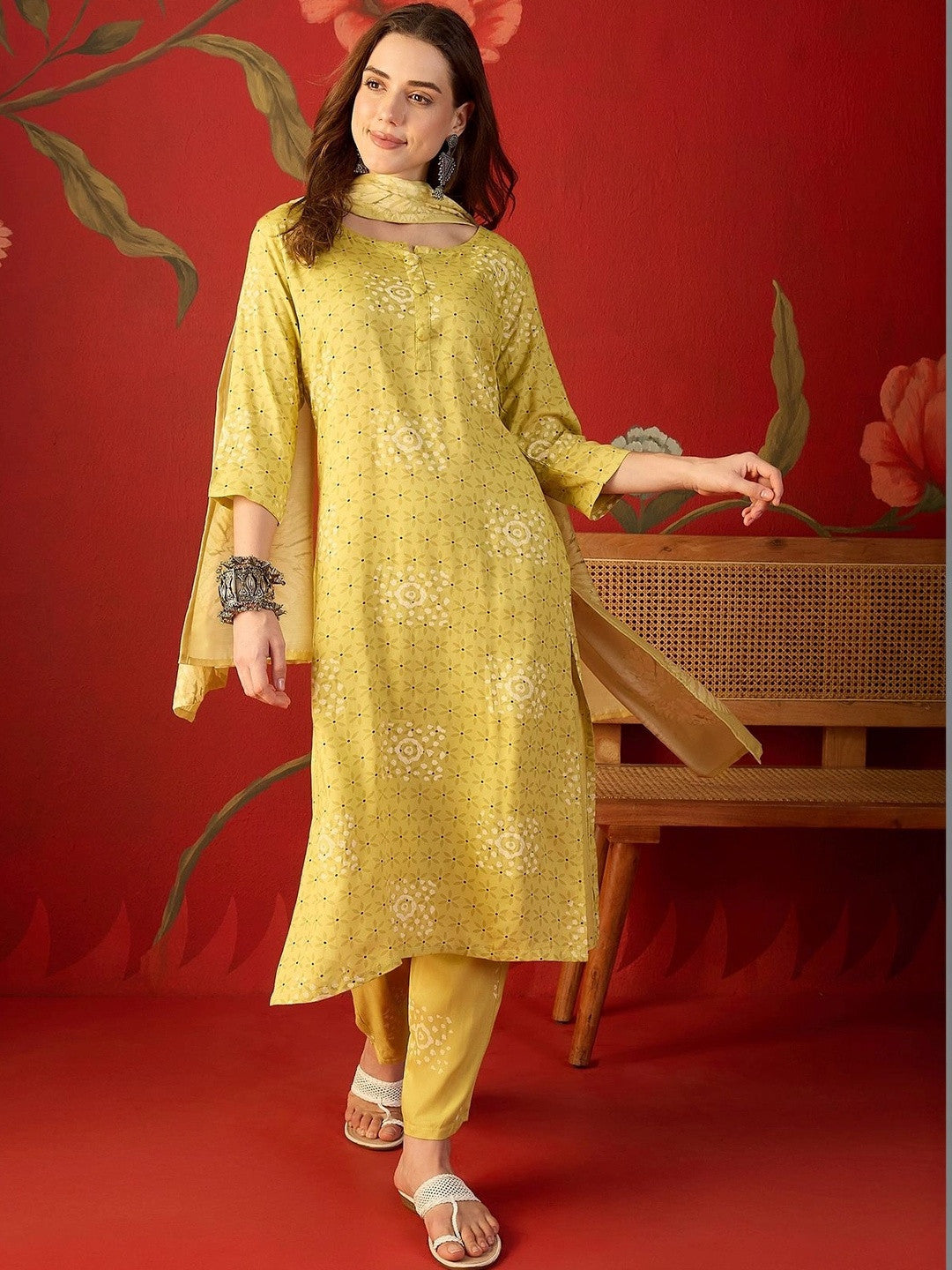 Dhiyona SN Women Ethnic Motifs Printed Regular Kurta with Trousers & With Dupatta
