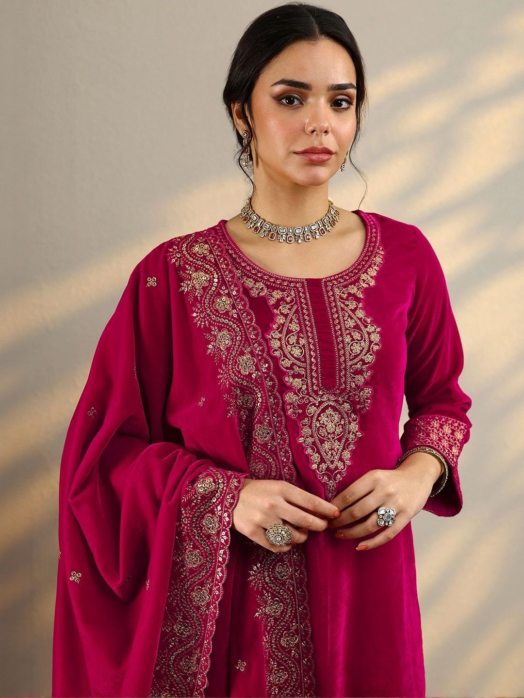 Dhiyona LL Women Ethnic Motifs Embroidered Kurta with Palazzos & Dupatta