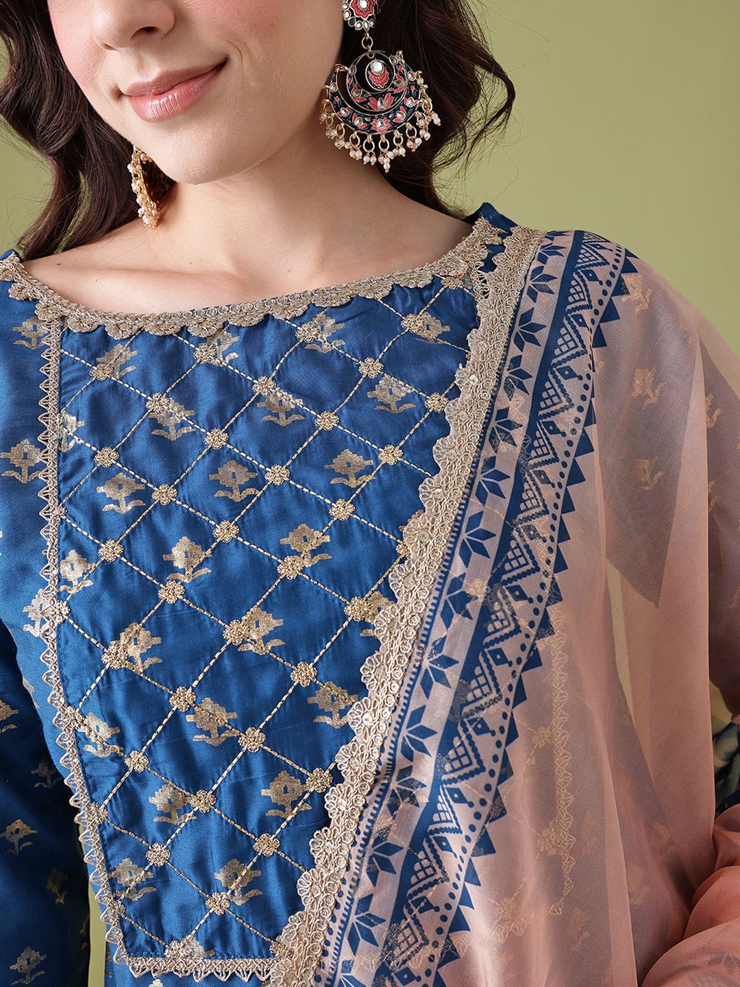 Dhiyona AN Floral Foil Printed Gotta Patti Detail Kurta with Sharara & Dupatta