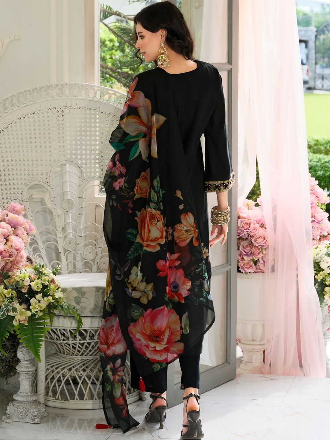 Women Ethnic Motifs Regular Sequinned Kurta with Trousers & With Dupatta