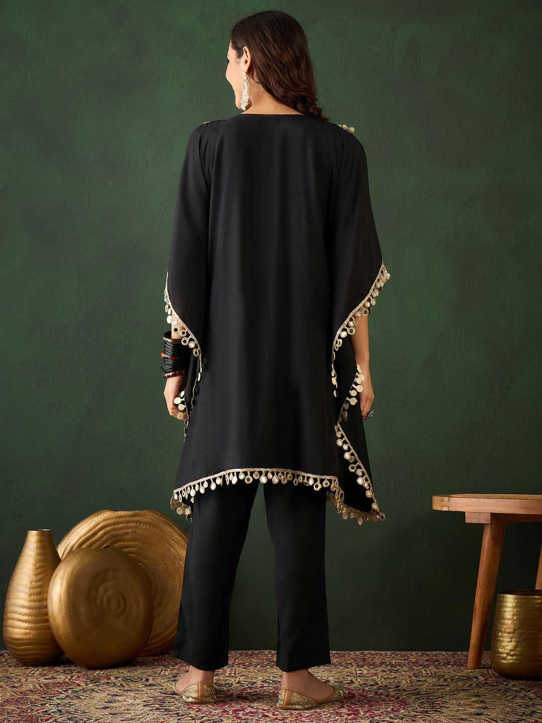 Women Embroidered Kaftan Kurta Set