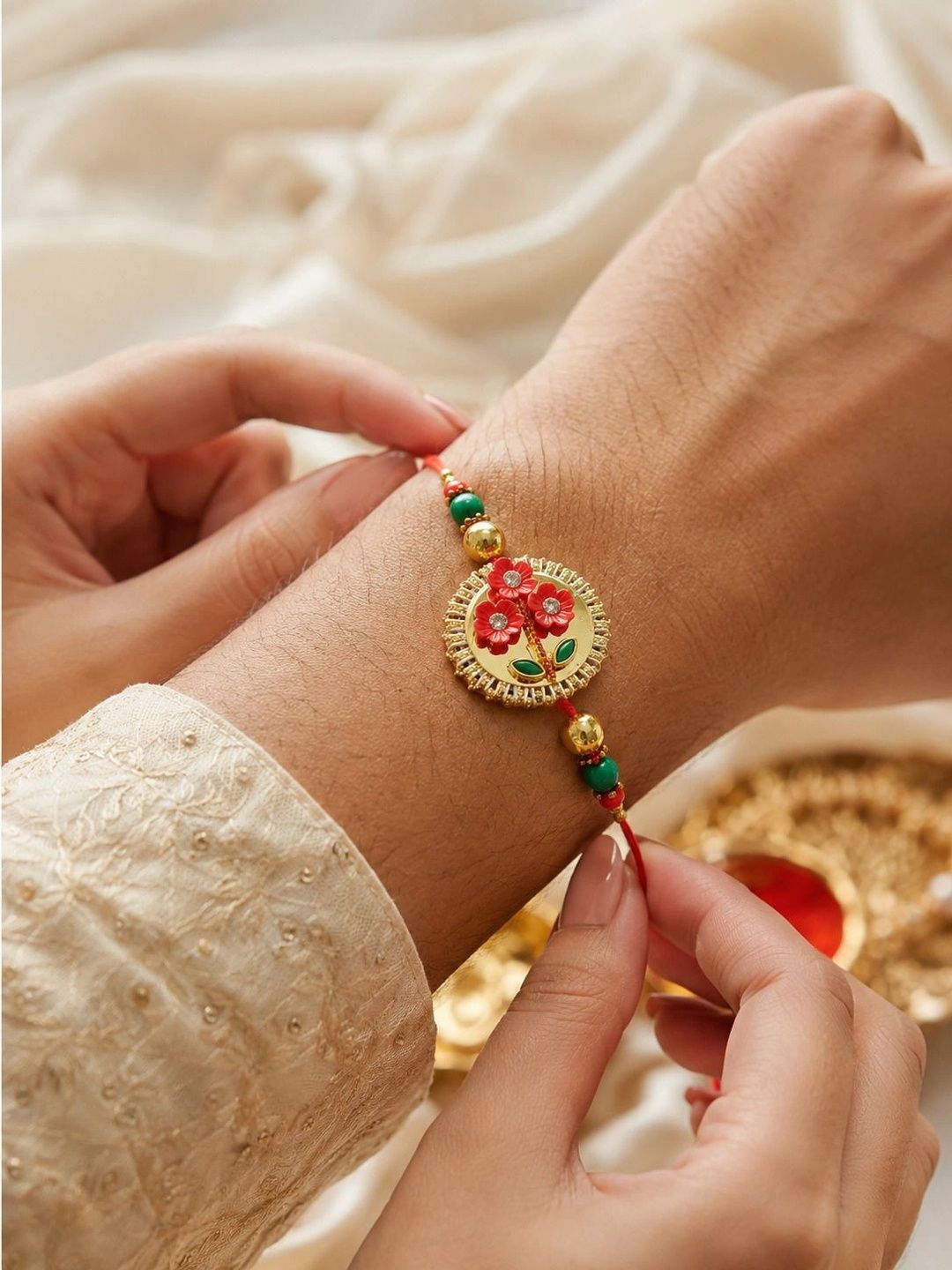 Dhiyona Rakhi