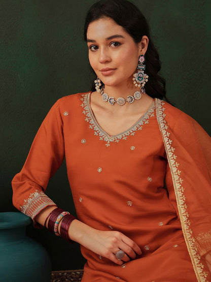 Dhiyona SN Women's Floral Embroidered Zari Straight Kurta & Trouser With Dupatta