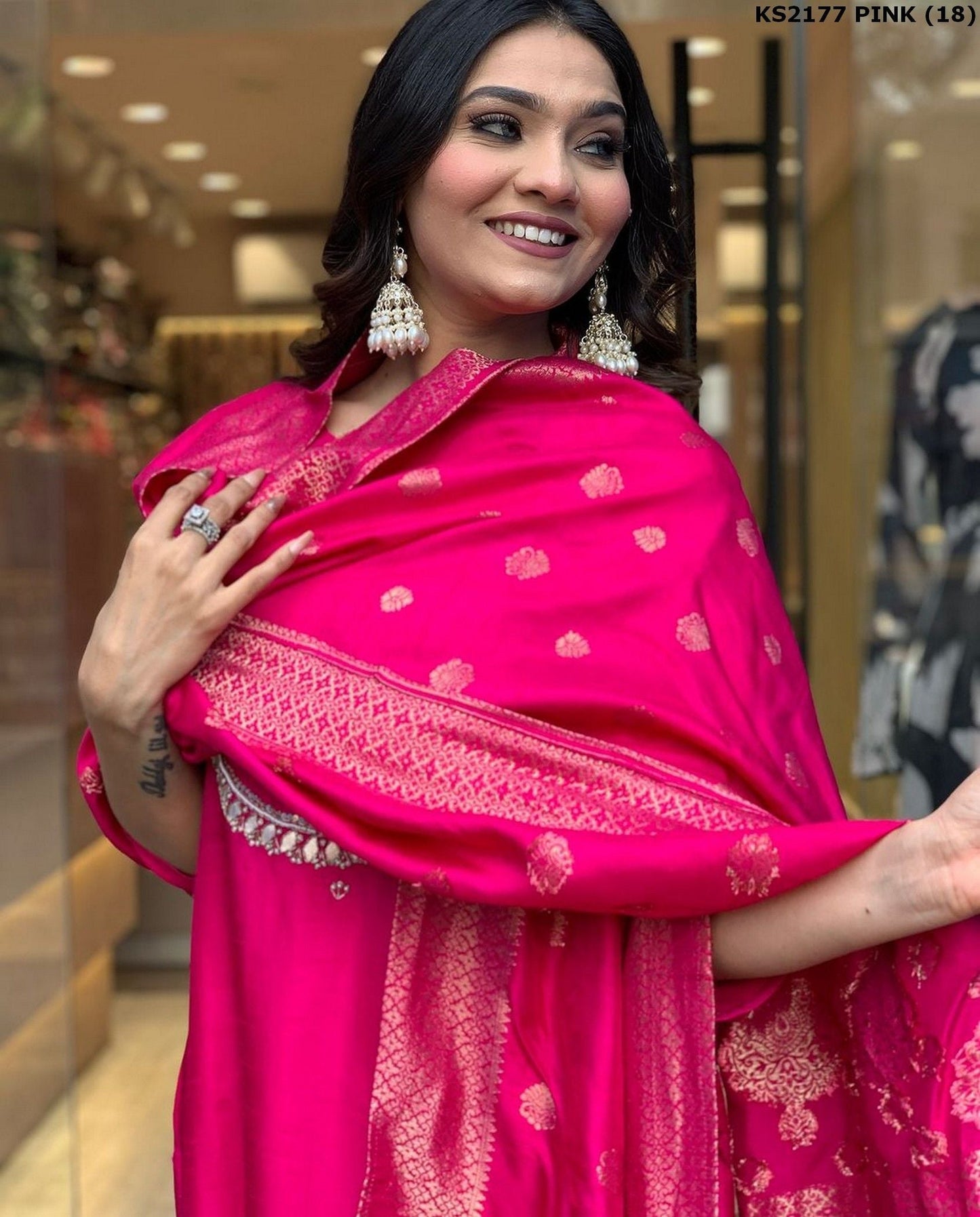 Dhiyona KL Women Regular Kurta with Palazzos & With Dupatta