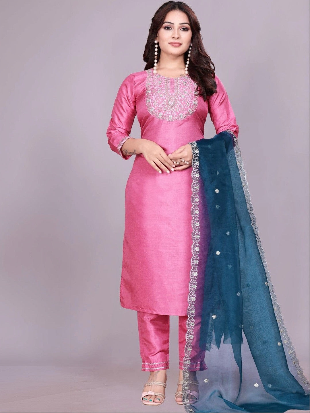 Women Ethnic Motifs Embroidered Regular Thread Work Kurta with Trousers & With Dupatta