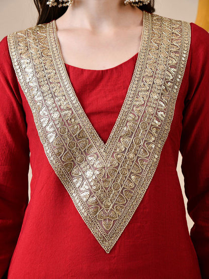 Floral Yoke Design Round Neck Sequinned Straight Kurta With Trouser