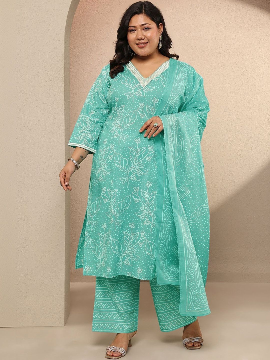 Dhiyona Women's Plus Size Ethnic Motifs Printed Kurta with Trousers & With Dupatta