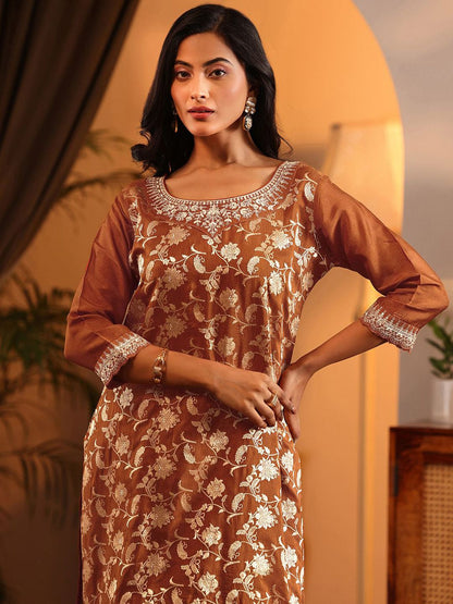 Dhiyona LL Women Floral Woven Design Thread Work Kurta with Palazzos & Dupatta