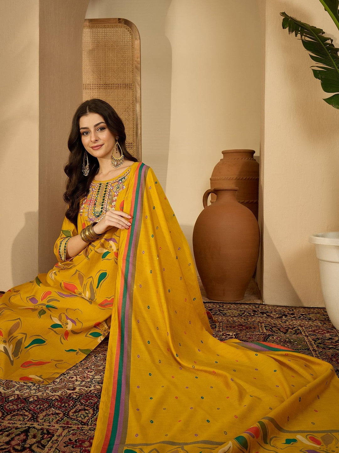 Women Floral Printed Regular Thread Work Kurta with Trousers & With Dupatta