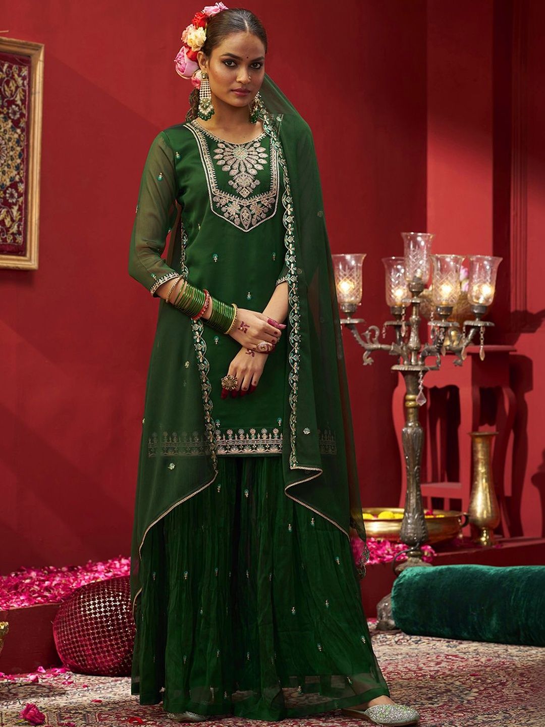 Dhiyona CH Women Ethnic Motifs Embroidered Regular Thread Work Kurta with Sharara & With Dupatta