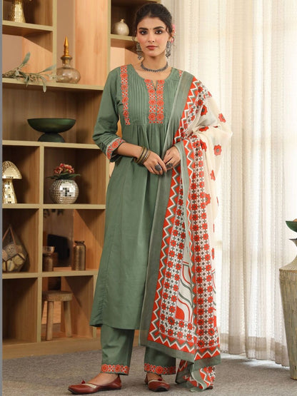 Dhiyona RR Women's Ethnic Motifs Yoke Design Regular Thread Work Pure Cotton Kurta with Trousers & With