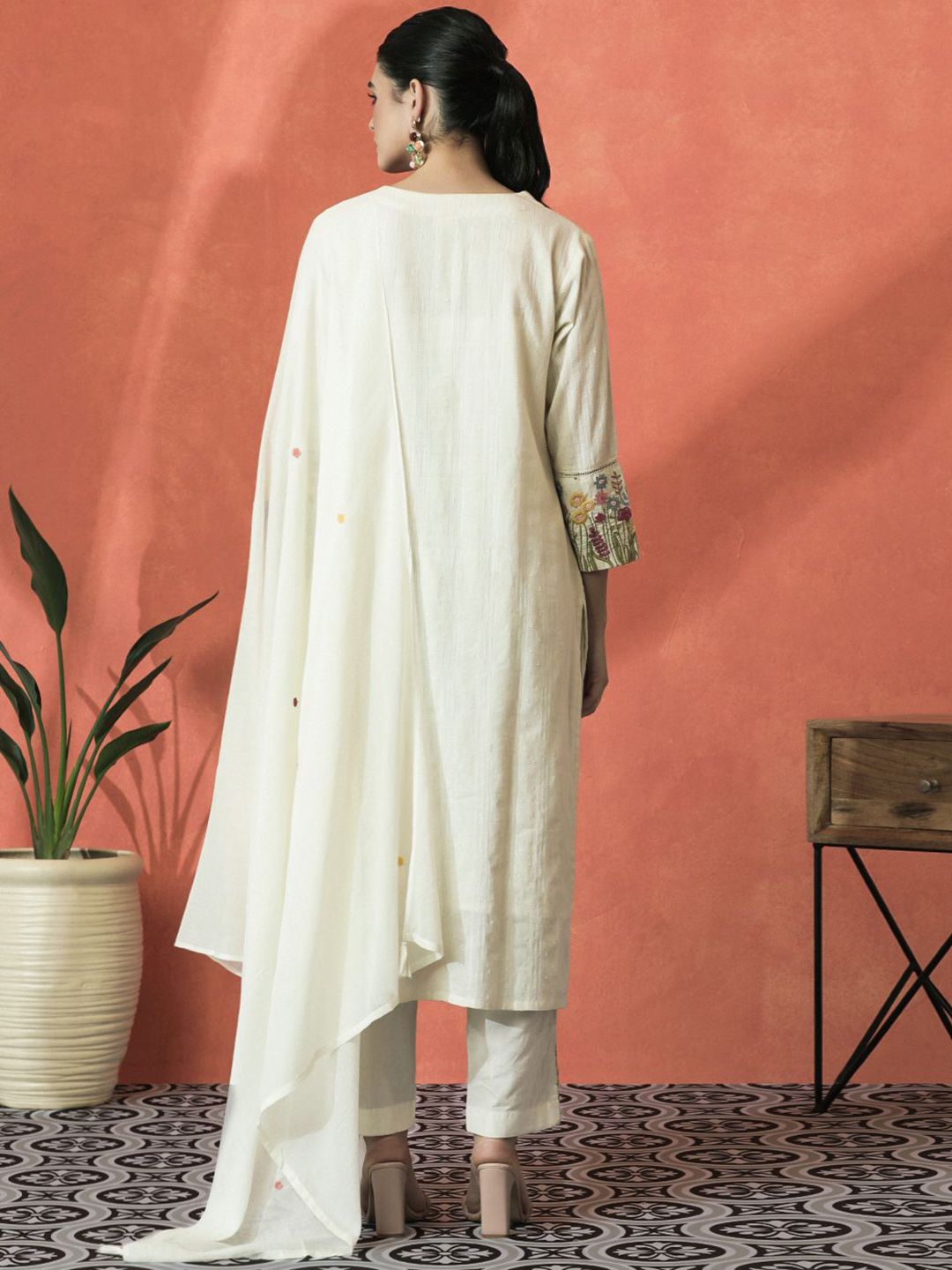 Dhiyona SN Women's Floral Embroidered V-Neck Sequinned Cotton Straight Kurta With Trouser & Dupatta