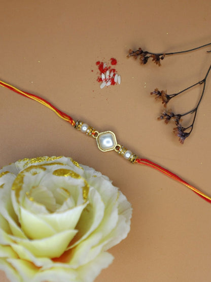 Dhiyona Thread Rakhi Greeting Card & Roli Chawal
