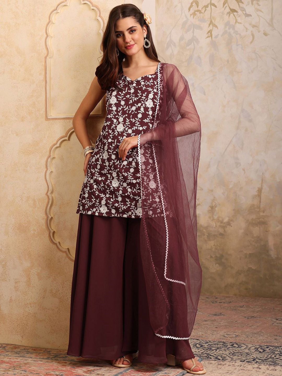 Dhiyona IN Floral Embroidered Sweetheart Neck Sequinned Kurti With Palazzos & Dupatta