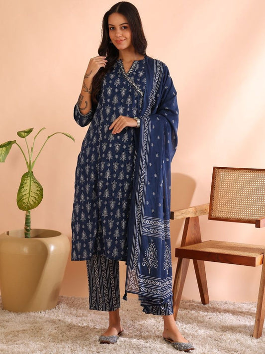 Dhiyona KL Women Ethnic Motifs Printed Angrakha Kurta with Trousers & Dupatta