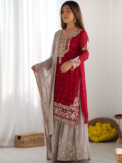Dhiyona KL Women Ethnic Motifs Embroidered Regular Gotta Patti Kurta with Sharara & With Dupatta