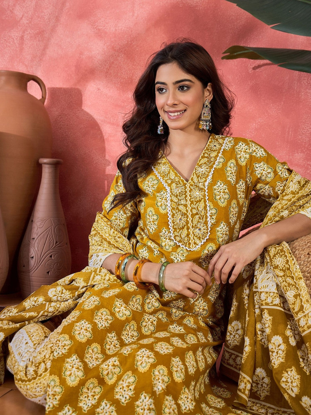 Printed Pure Cotton V-Neck Kurta & Trousers Kurta Sets