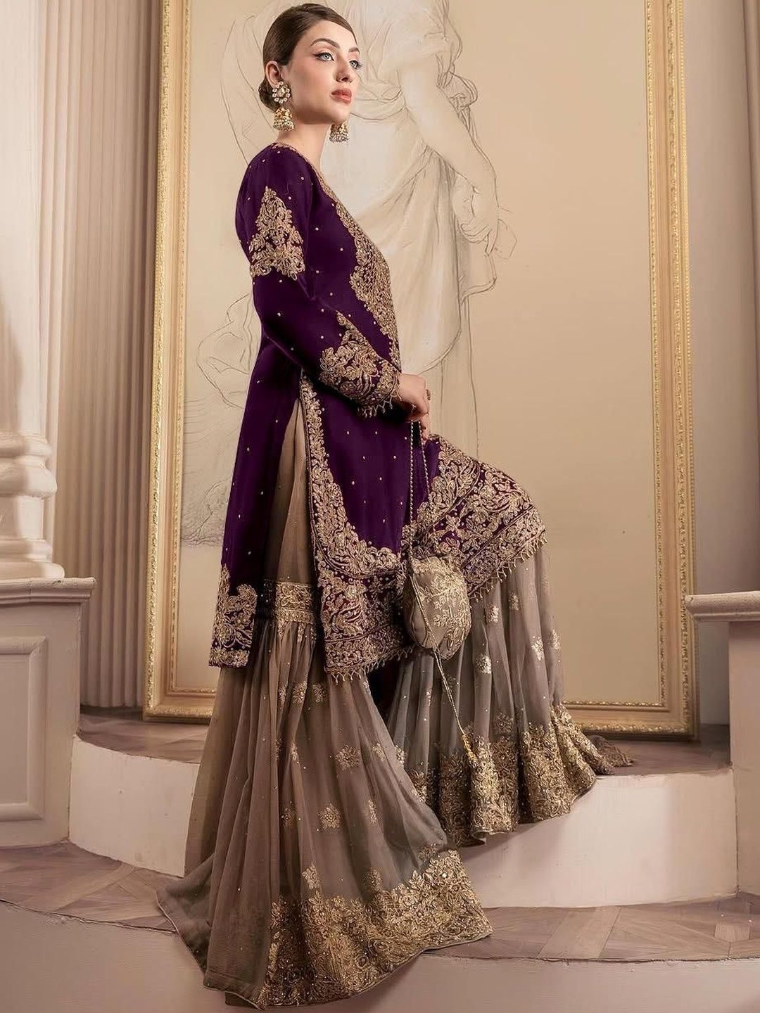 Dhiyona KL Women Ethnic Motifs Embroidered Regular Kurta with Sharara & With Dupatta