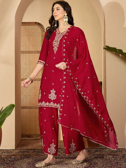 Dhiyona SN Women Floral Embroidered Regular Sequinned Kurta with Palazzos & With Dupatta