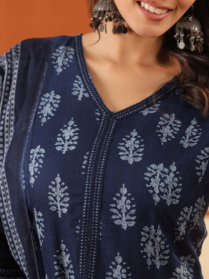 Printed Pure Cotton Sweetheart Neck Kurta & Trousers With Dupatta