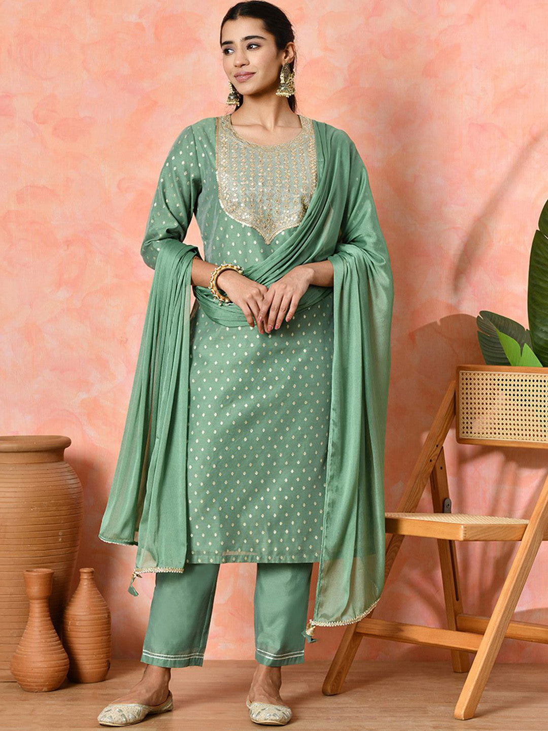 Dhiyona SN Women Geometric Woven Design Kurta with Trousers & Dupatta