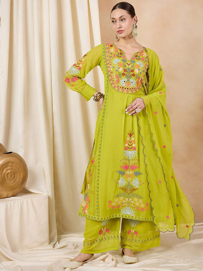 Dhiyona KL Women Floral Embroidered Regular Thread Work Kurta with Palazzos & With Dupatta