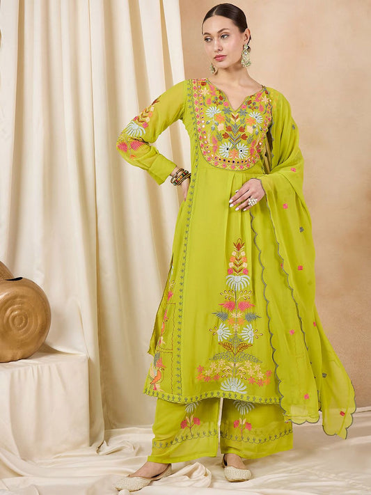 Dhiyona KL Women Floral Embroidered Regular Thread Work Kurta with Palazzos & With Dupatta