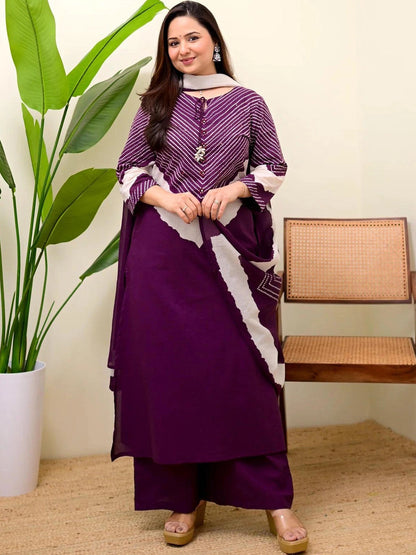 Women Dyed Regular Pure Cotton Kurta with Trousers & With Dupatta