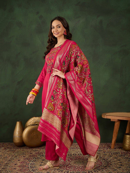 Floral Printed Straight Kurta With Trouser & Dupatta