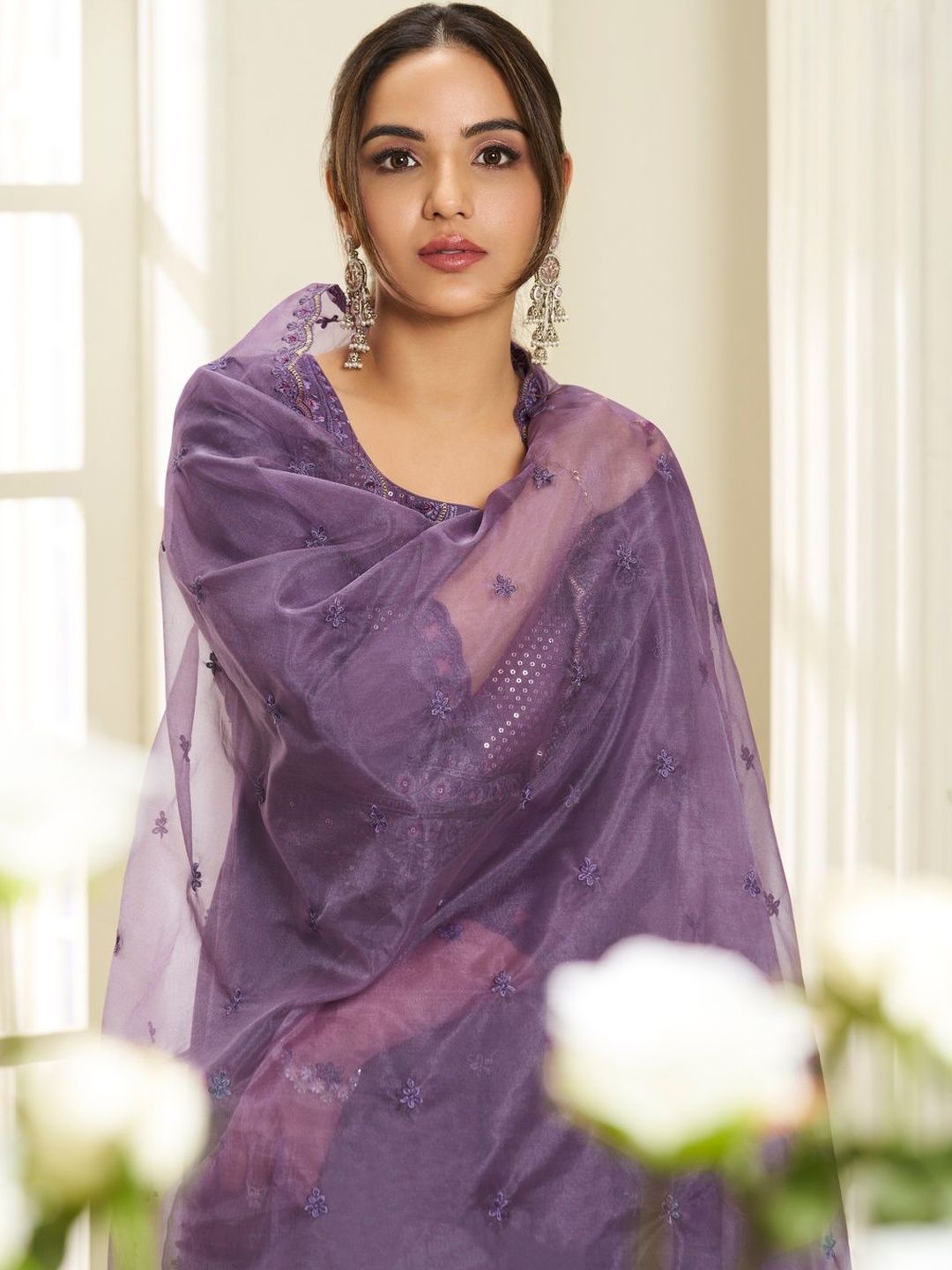 Dhiyona IN Women Ethnic Motifs Embroidered Panelled Thread Work Kurta with Palazzos & With Dupatta
