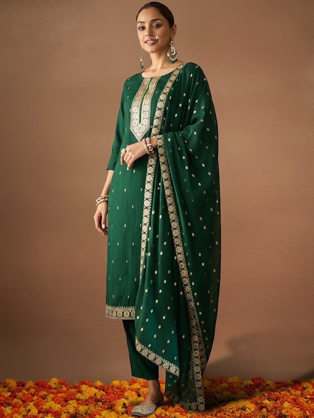Dhiyona IE Women Ethnic Motifs Embroidered Regular Thread Work Kurta with Trousers & With Dupatta