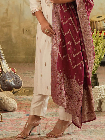 Ethnic Motifs Embroidered Regular Sequinned Kurta with Trousers & Dupatta